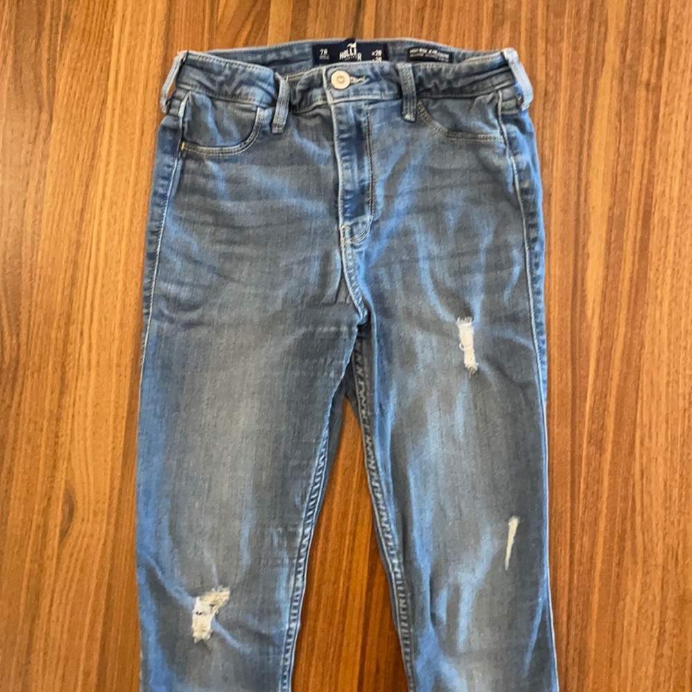 Distressed, High-rise Jean Legging